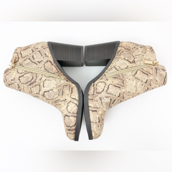 Bamboo Women’s Size 8 Brown Snake Print Ankle Chunky Heel Boots Booties - Picture 9 of 9